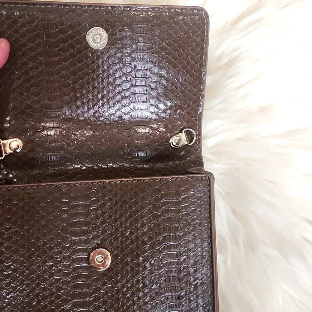 Urban Expressions Mini Brown Purse - Picture 2 of 5
